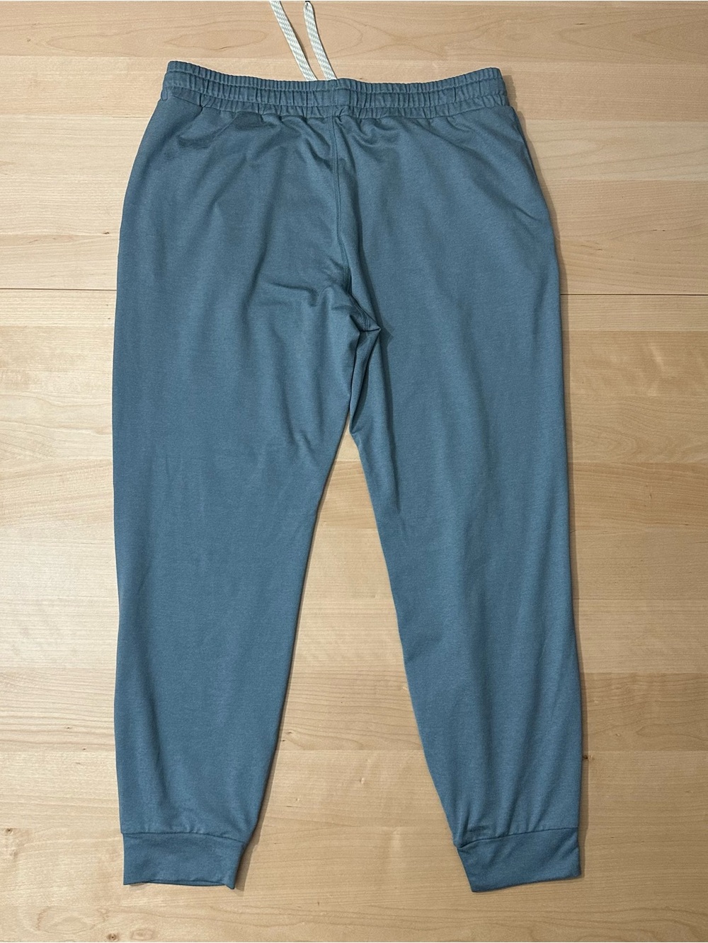 Vuori Performance Joggers blue/gray Women's Medium DreamKnit Soft Athletic VW303 - Picture 2 of 8